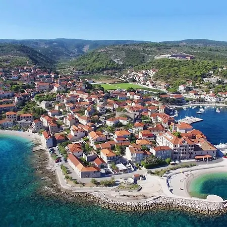 Apartment With A Parking Space Postira, Brac - 5618